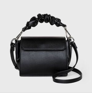 Zip Closure Crossbody Bag